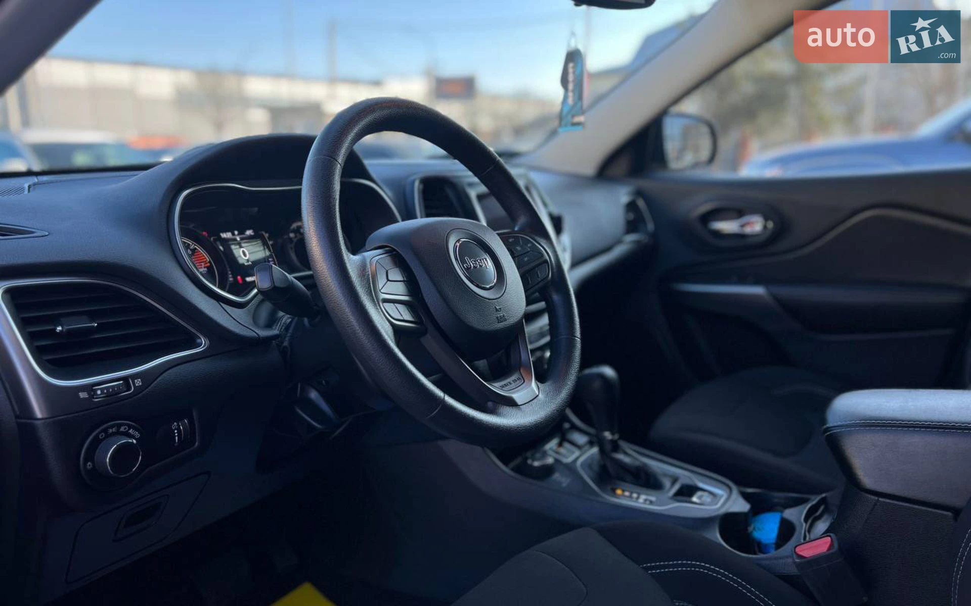 2021 Jeep Cherokee - мініатюра 10
