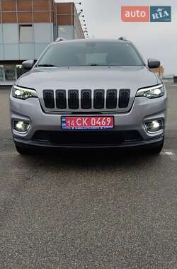 Внедорожник / Кроссовер Jeep Cherokee 2018 в Киеве