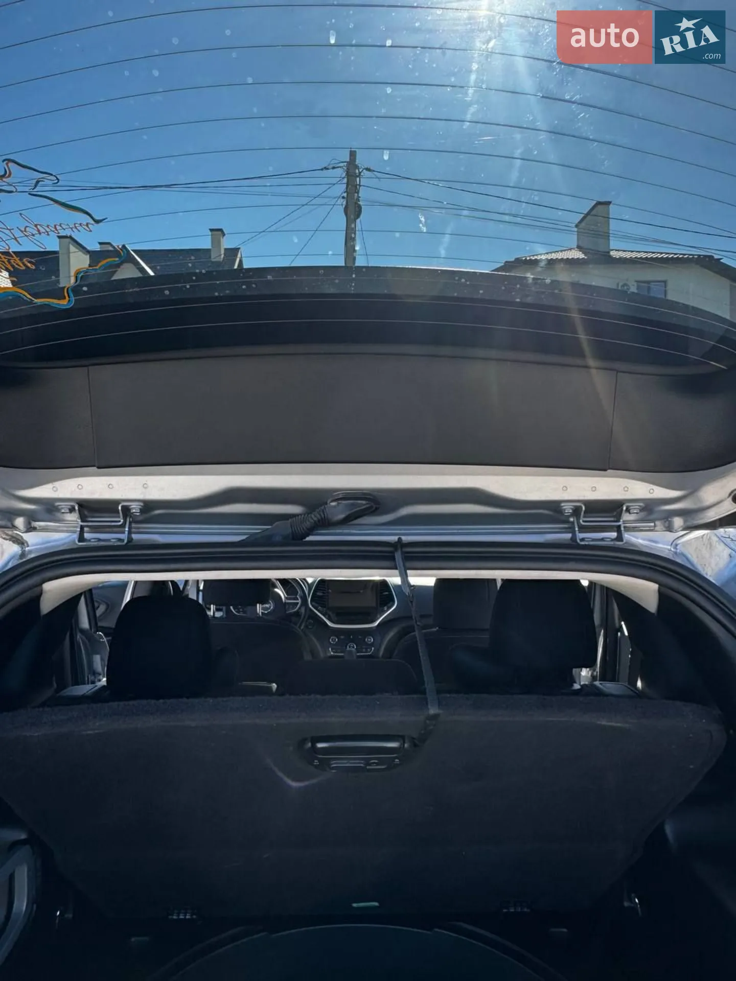 2015 Jeep Cherokee - мініатюра 16