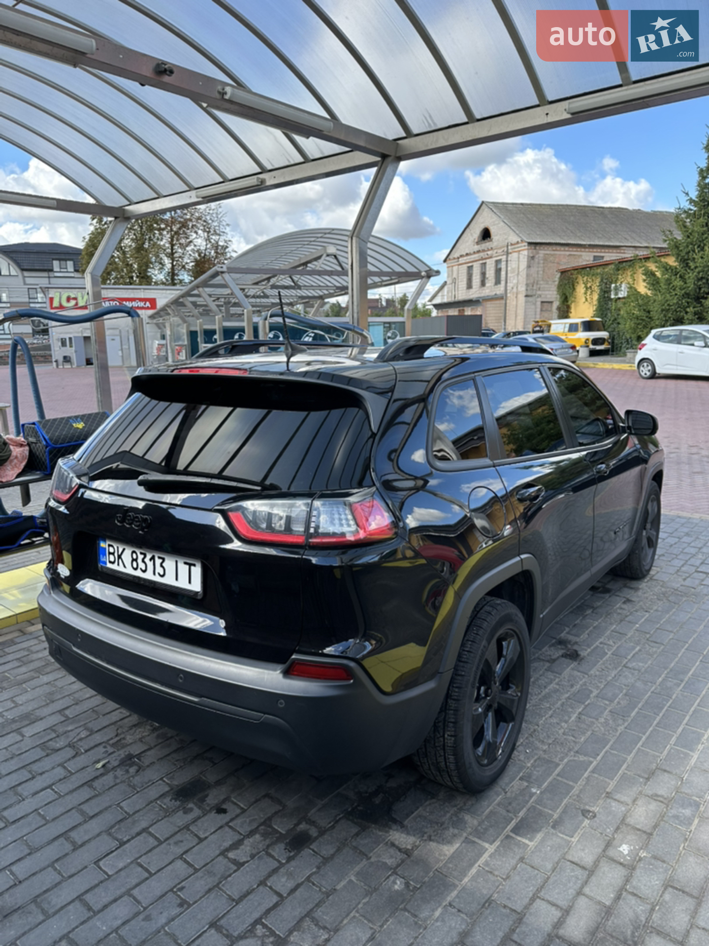 2019 Jeep Cherokee - мініатюра 8