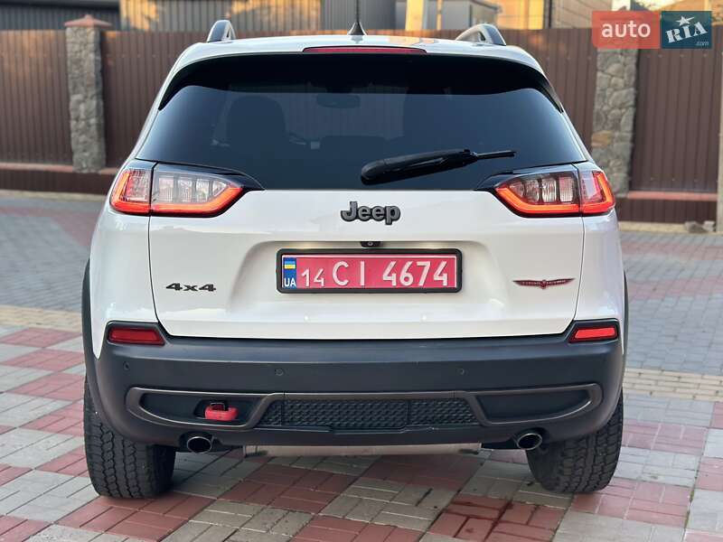 Внедорожник / Кроссовер Jeep Cherokee 2018 в Виннице