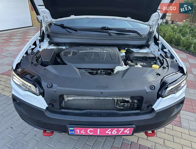 Внедорожник / Кроссовер Jeep Cherokee 2018 в Виннице