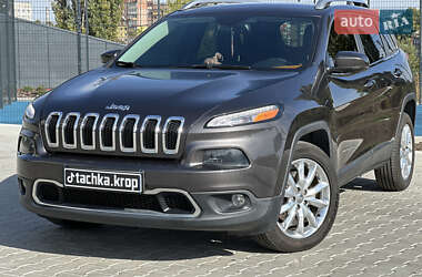 Внедорожник / Кроссовер Jeep Cherokee 2015 в Кропивницком