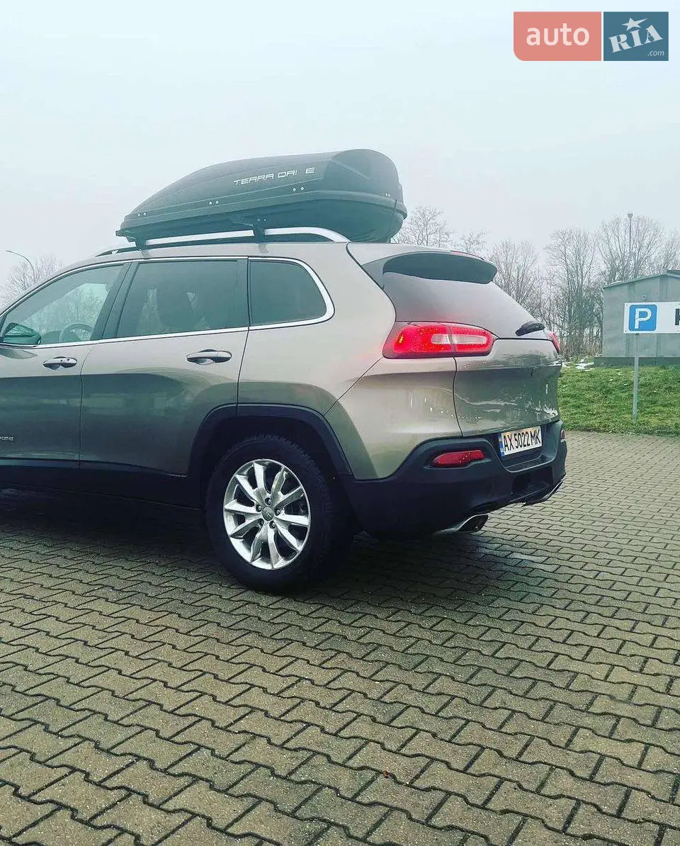 2016 Jeep Cherokee - мініатюра 31