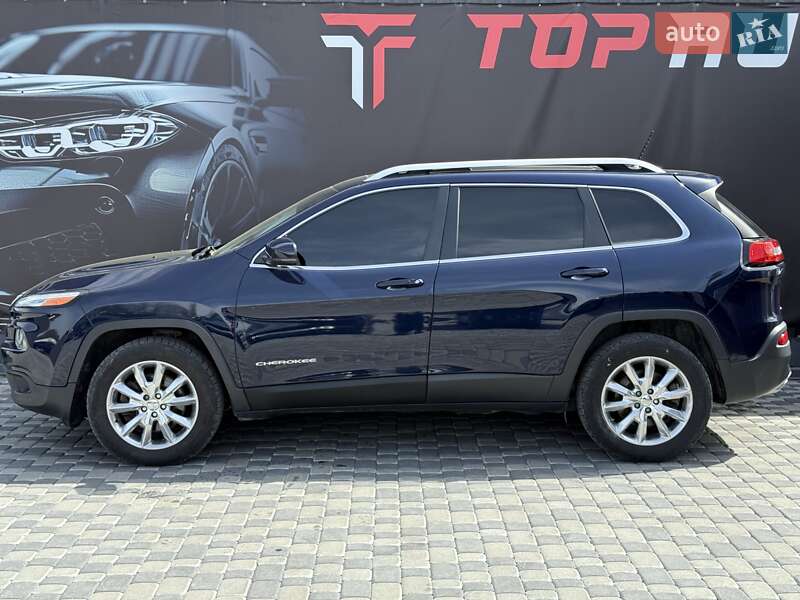 Внедорожник / Кроссовер Jeep Cherokee 2015 в Львове