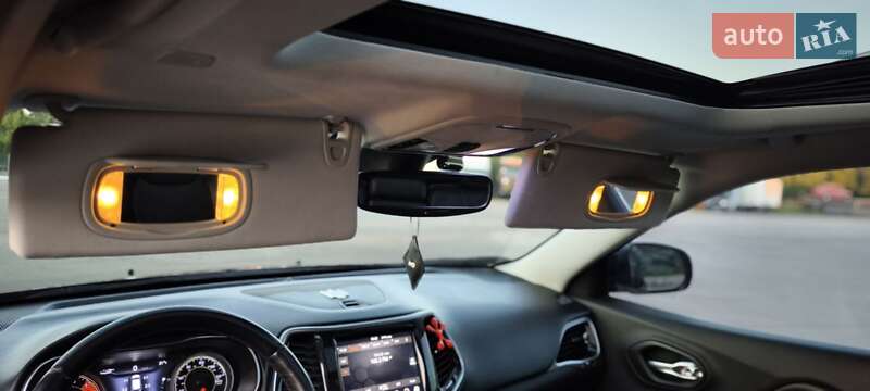 Позашляховик / Кросовер Jeep Cherokee 2018 в Харкові