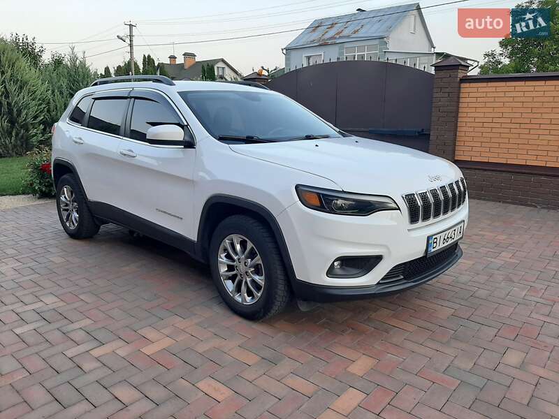 Внедорожник / Кроссовер Jeep Cherokee 2018 в Полтаве