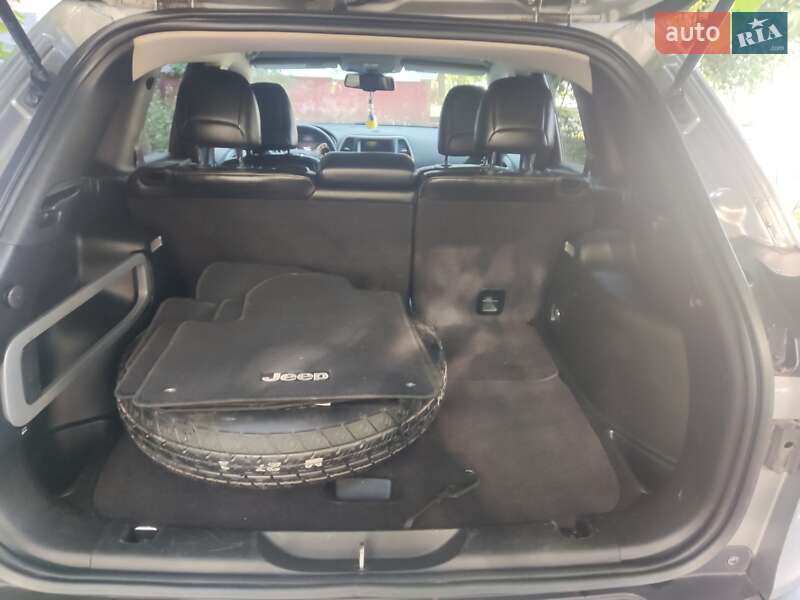 Позашляховик / Кросовер Jeep Cherokee 2016 в Чернігові фото 8 Позашляховик / Кросовер Jeep Cherokee 2016 в Чернігові