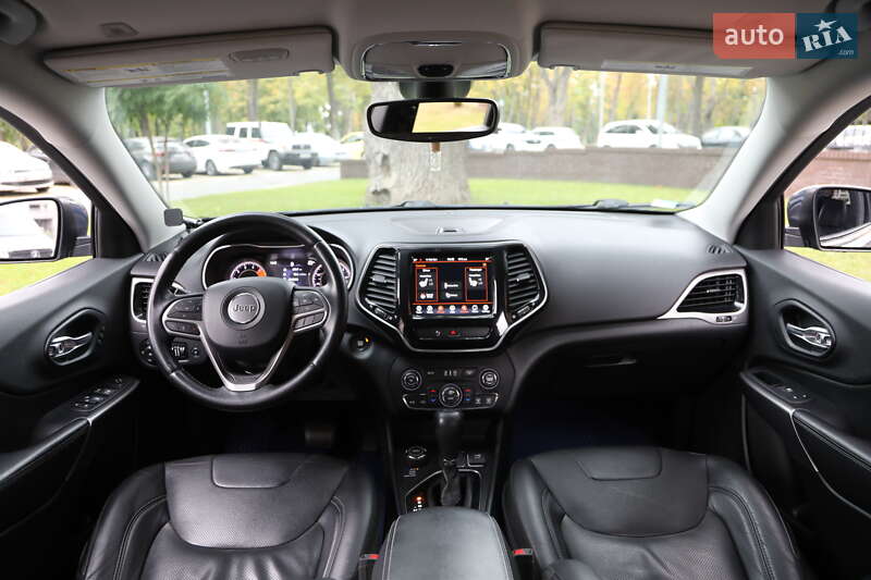 Позашляховик / Кросовер Jeep Cherokee 2019 в Харкові