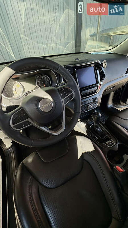 Внедорожник / Кроссовер Jeep Cherokee 2022 в Киеве фото 8 Внедорожник / Кроссовер Jeep Cherokee 2022 в Киеве