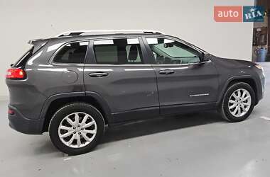 Внедорожник / Кроссовер Jeep Cherokee 2014 в 