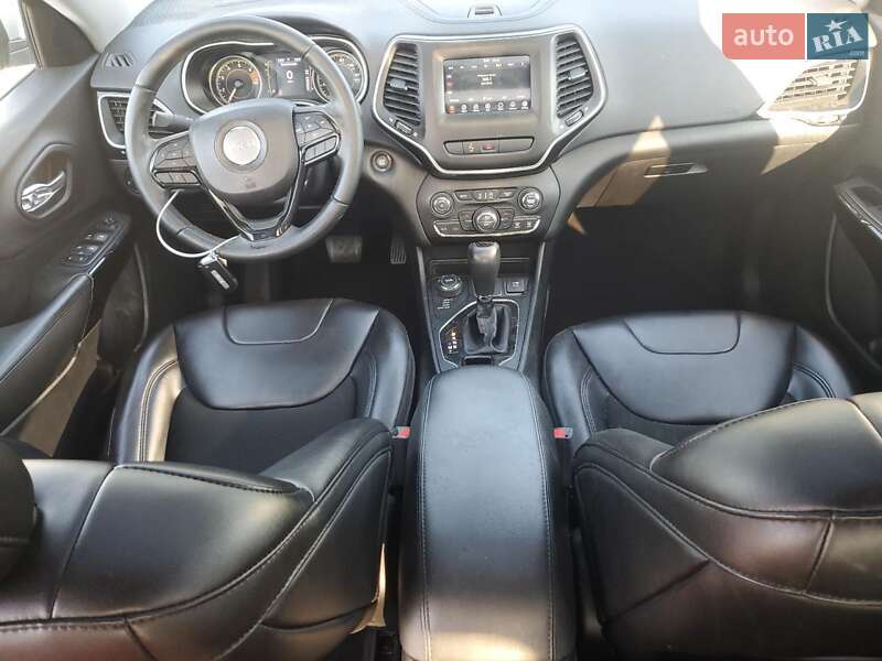 Позашляховик / Кросовер Jeep Cherokee 2018 в Києві