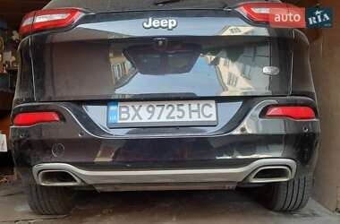 Внедорожник / Кроссовер Jeep Cherokee 2016 в 