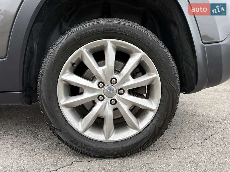 Внедорожник / Кроссовер Jeep Cherokee 2014 в Радивилове фото 32 Внедорожник / Кроссовер Jeep Cherokee 2014 в Радивилове