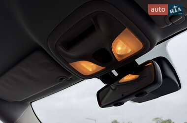 Внедорожник / Кроссовер Jeep Cherokee 2014 в 