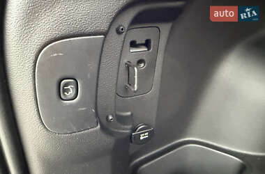 Внедорожник / Кроссовер Jeep Cherokee 2014 в 