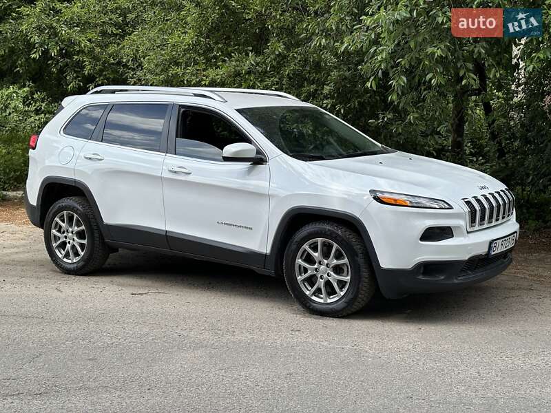 Позашляховик / Кросовер Jeep Cherokee 2017 в Лубнах