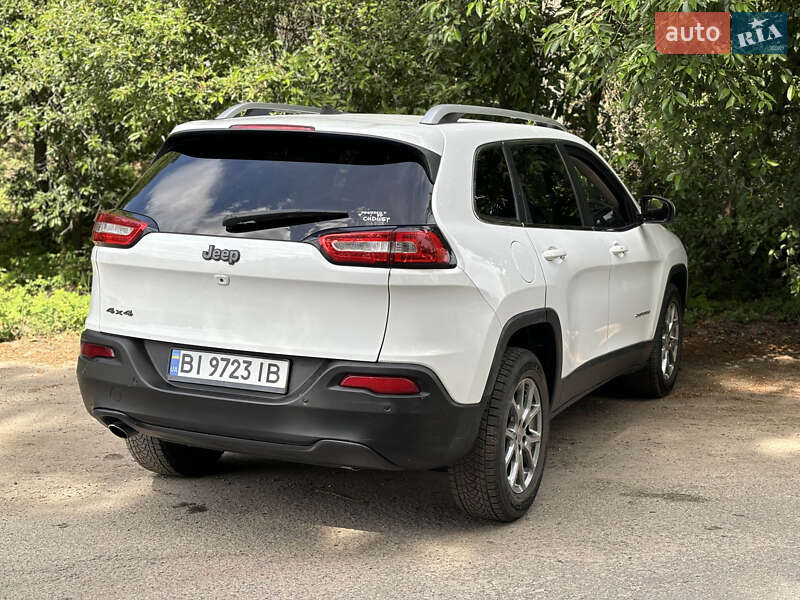 Позашляховик / Кросовер Jeep Cherokee 2017 в Лубнах