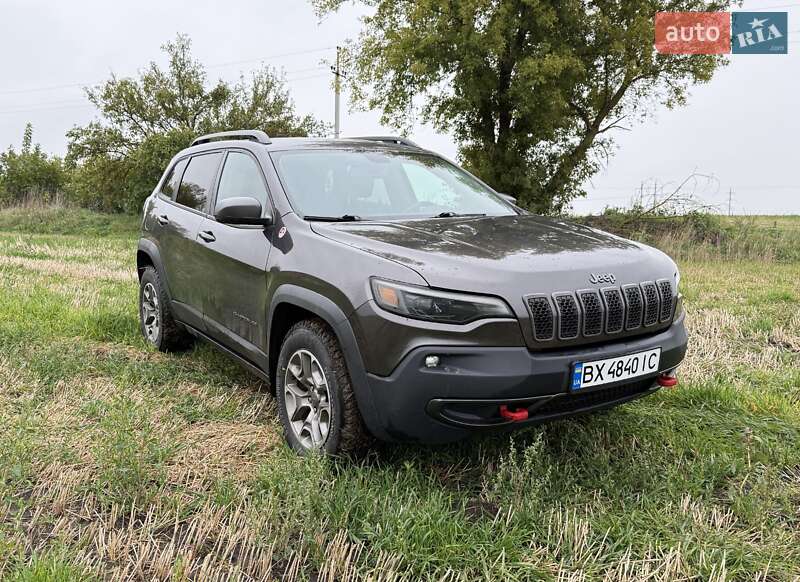 Позашляховик / Кросовер Jeep Cherokee 2019 в Хмельницькому фото 9 Позашляховик / Кросовер Jeep Cherokee 2019 в Хмельницькому