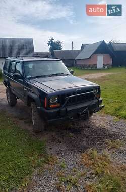 Внедорожник / Кроссовер Jeep Cherokee 1998 в Ровно