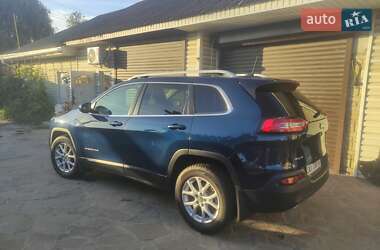 Внедорожник / Кроссовер Jeep Cherokee 2017 в 