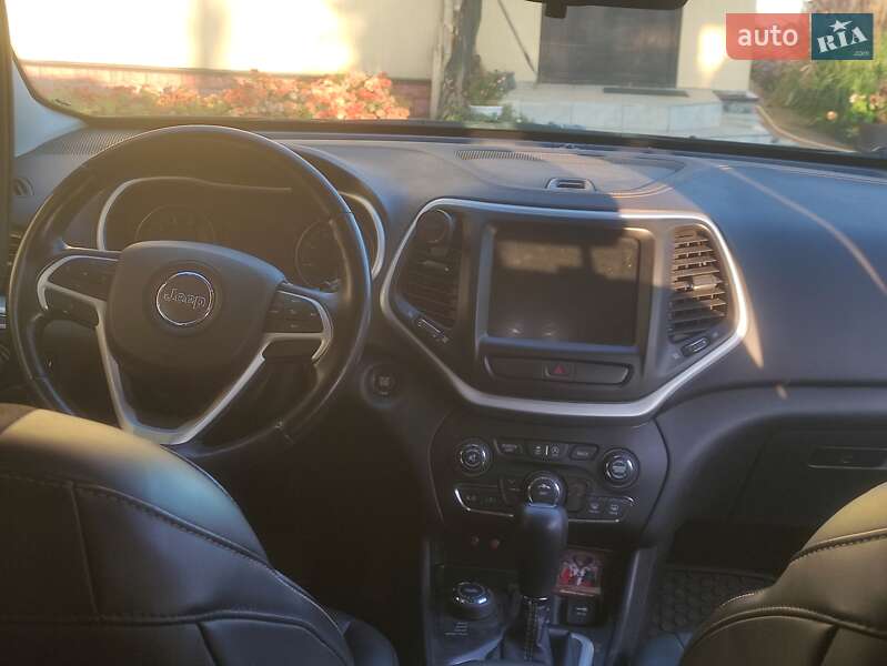 Внедорожник / Кроссовер Jeep Cherokee 2017 в Вышгороде фото 15 Внедорожник / Кроссовер Jeep Cherokee 2017 в Вышгороде