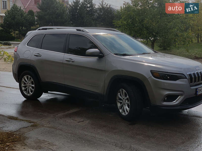 Позашляховик / Кросовер Jeep Cherokee 2019 в Сумах