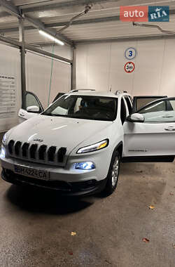 Позашляховик / Кросовер Jeep Cherokee 2015 в Сумах
