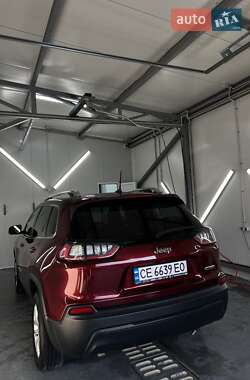 Внедорожник / Кроссовер Jeep Cherokee 2018 в 