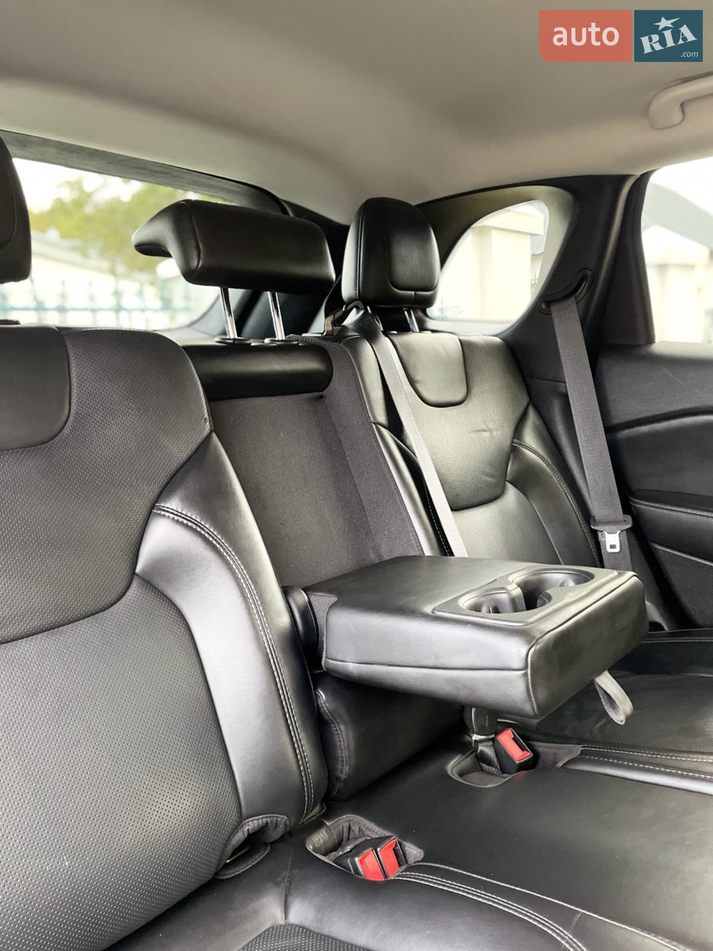 2019 Jeep Cherokee - мініатюра 18