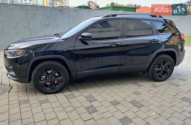 Внедорожник / Кроссовер Jeep Cherokee 2019 в 