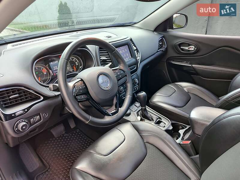 Внедорожник / Кроссовер Jeep Cherokee 2019 в Ивано-Франковске фото 21 Внедорожник / Кроссовер Jeep Cherokee 2019 в Ивано-Франковске