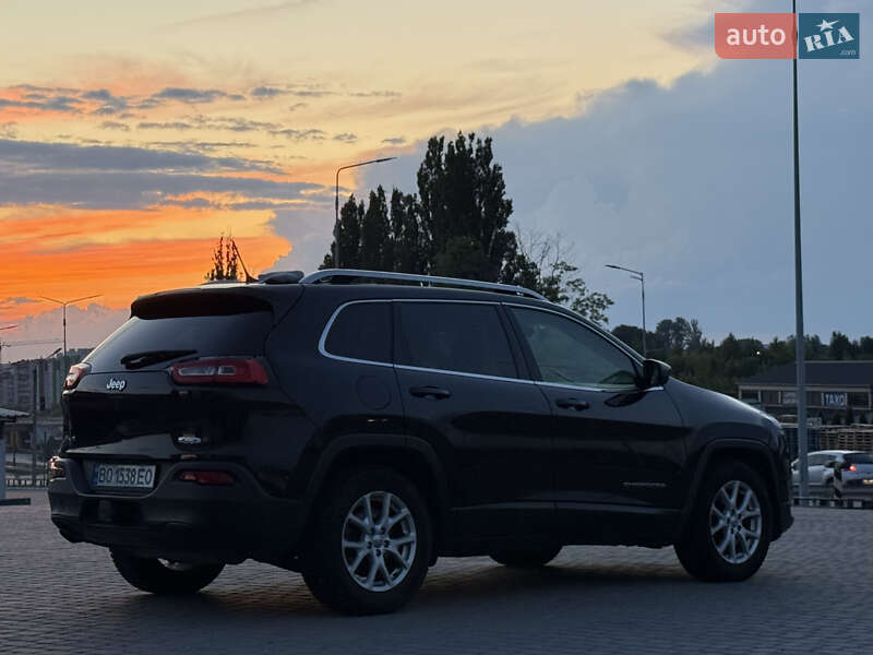 Внедорожник / Кроссовер Jeep Cherokee 2015 в Тернополе фото 18 Внедорожник / Кроссовер Jeep Cherokee 2015 в Тернополе