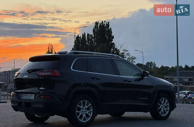 Позашляховик / Кросовер Jeep Cherokee 2015 в 