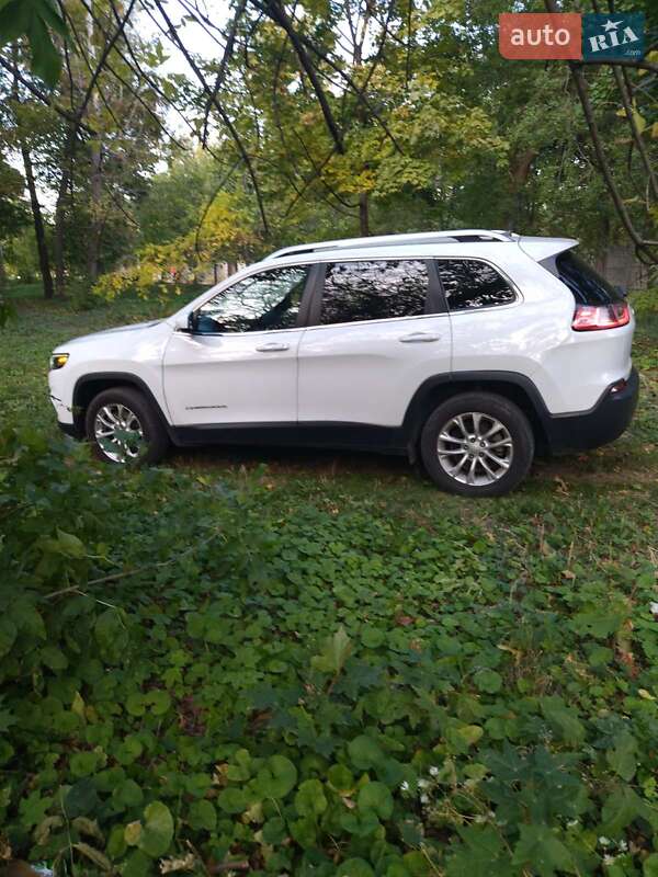 Позашляховик / Кросовер Jeep Cherokee 2019 в Харкові