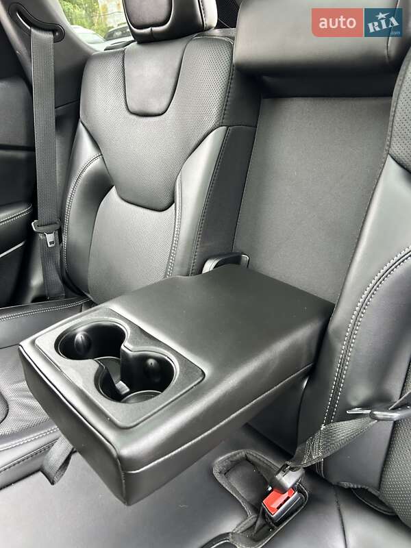 Позашляховик / Кросовер Jeep Cherokee 2021 в Сумах фото 23 Позашляховик / Кросовер Jeep Cherokee 2021 в Сумах