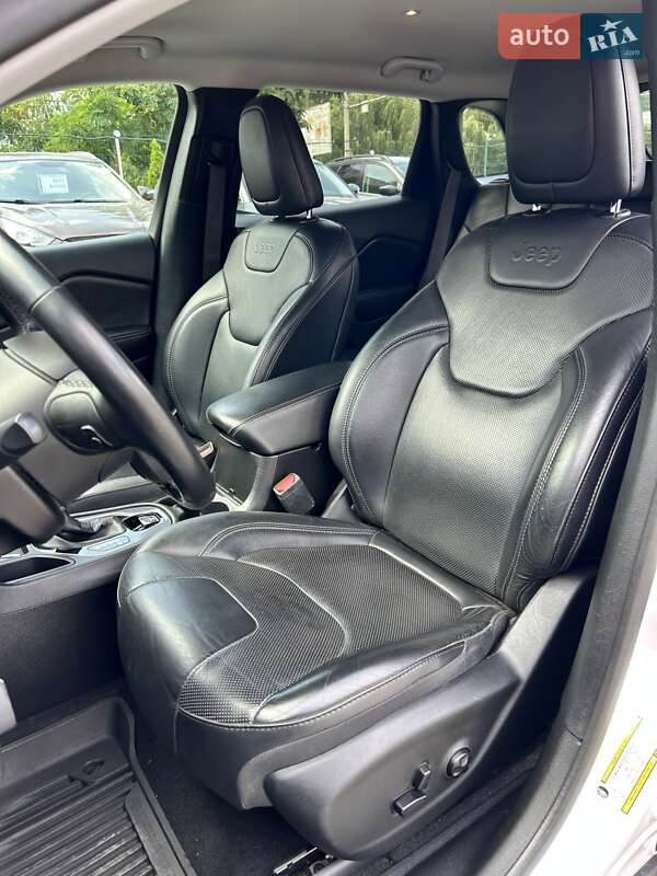 Позашляховик / Кросовер Jeep Cherokee 2018 в Сумах