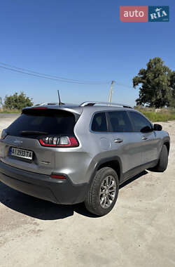 Внедорожник / Кроссовер Jeep Cherokee 2020 в 