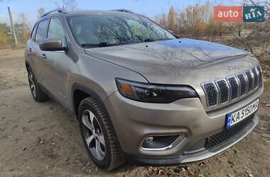 Внедорожник / Кроссовер Jeep Cherokee 2020 в Киеве