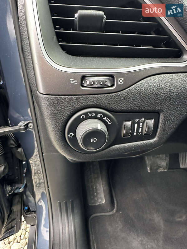 Внедорожник / Кроссовер Jeep Cherokee 2019 в Ивано-Франковске