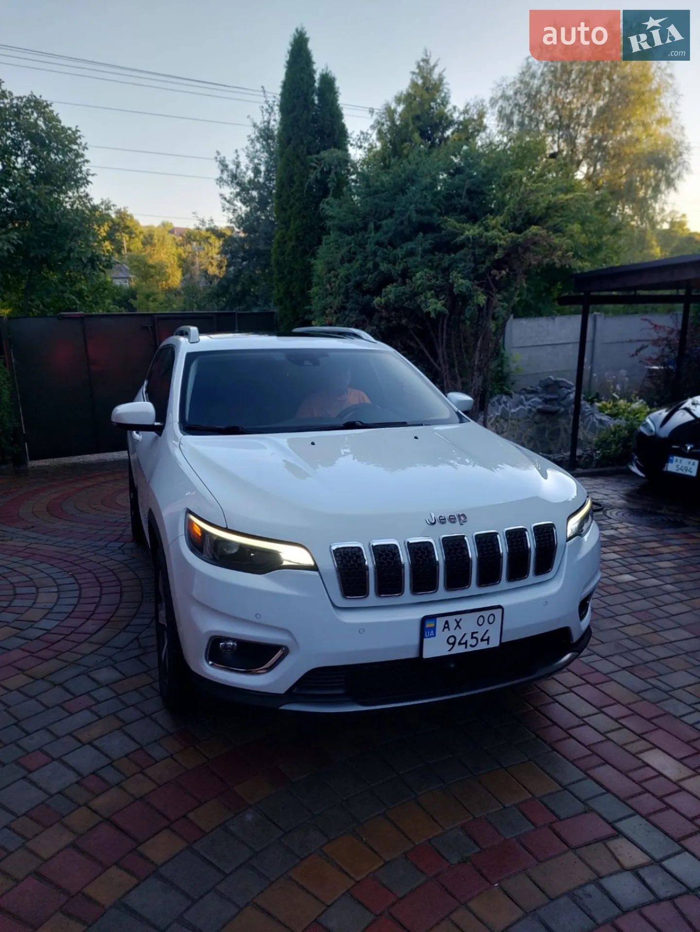 2021 Jeep Cherokee - мініатюра 4