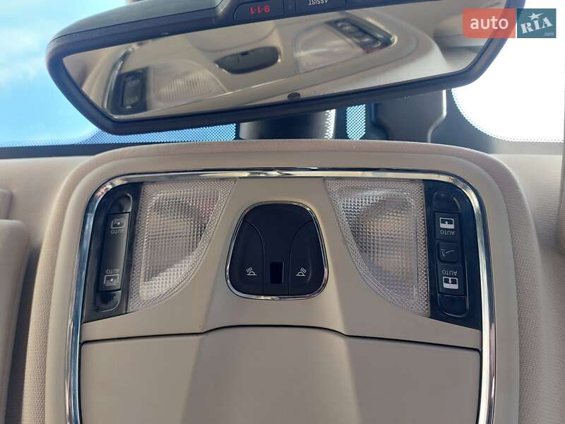 Внедорожник / Кроссовер Jeep Cherokee 2014 в Звягеле