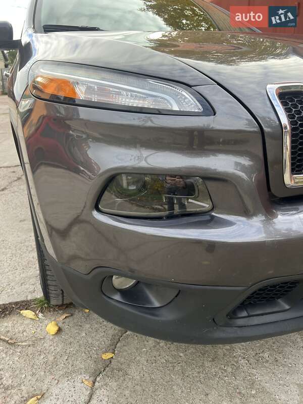 Позашляховик / Кросовер Jeep Cherokee 2017 в Броварах фото 6 Позашляховик / Кросовер Jeep Cherokee 2017 в Броварах