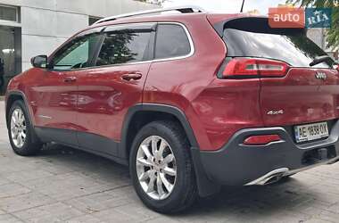 Внедорожник / Кроссовер Jeep Cherokee 2016 в Днепре