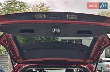 Внедорожник / Кроссовер Jeep Cherokee 2016 в 