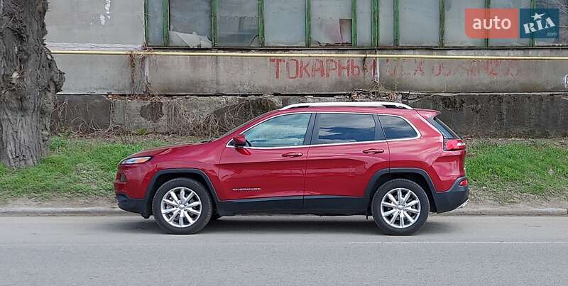 Внедорожник / Кроссовер Jeep Cherokee 2016 в Днепре