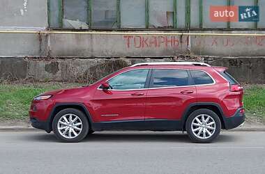 Внедорожник / Кроссовер Jeep Cherokee 2016 в 