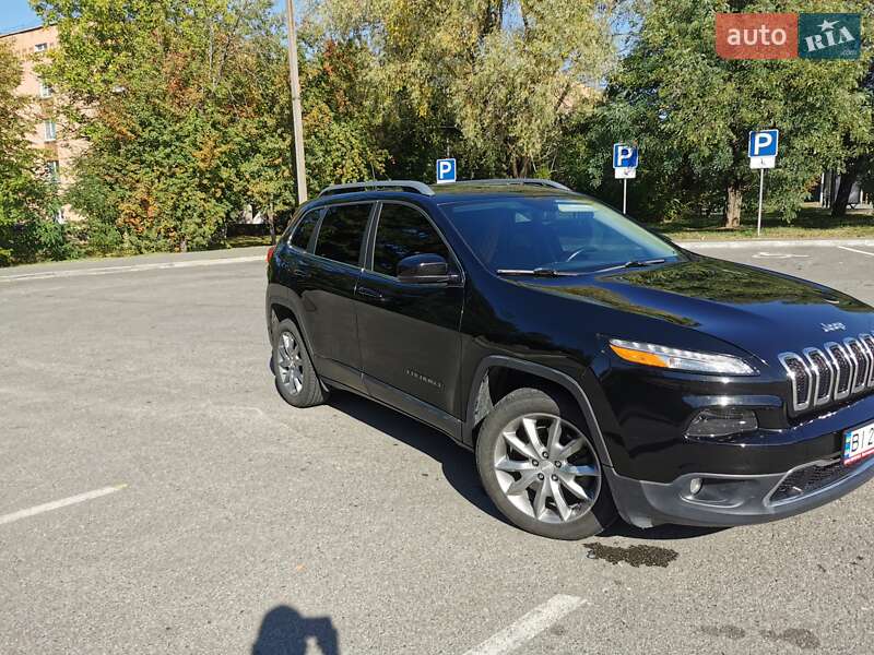 Позашляховик / Кросовер Jeep Cherokee 2017 в Полтаві фото 4 Позашляховик / Кросовер Jeep Cherokee 2017 в Полтаві