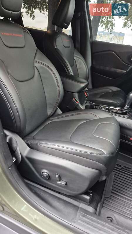 Внедорожник / Кроссовер Jeep Cherokee 2021 в Полтаве фото 13 Внедорожник / Кроссовер Jeep Cherokee 2021 в Полтаве