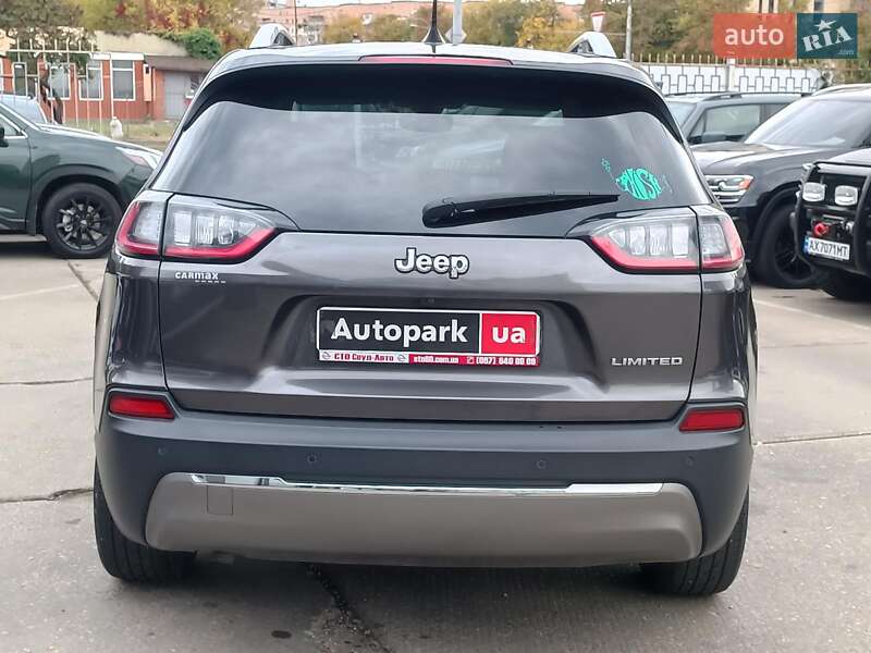 Внедорожник / Кроссовер Jeep Cherokee 2018 в Харькове